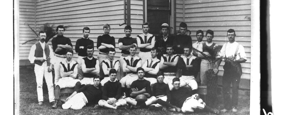 4-010_235-Football-Team-1890